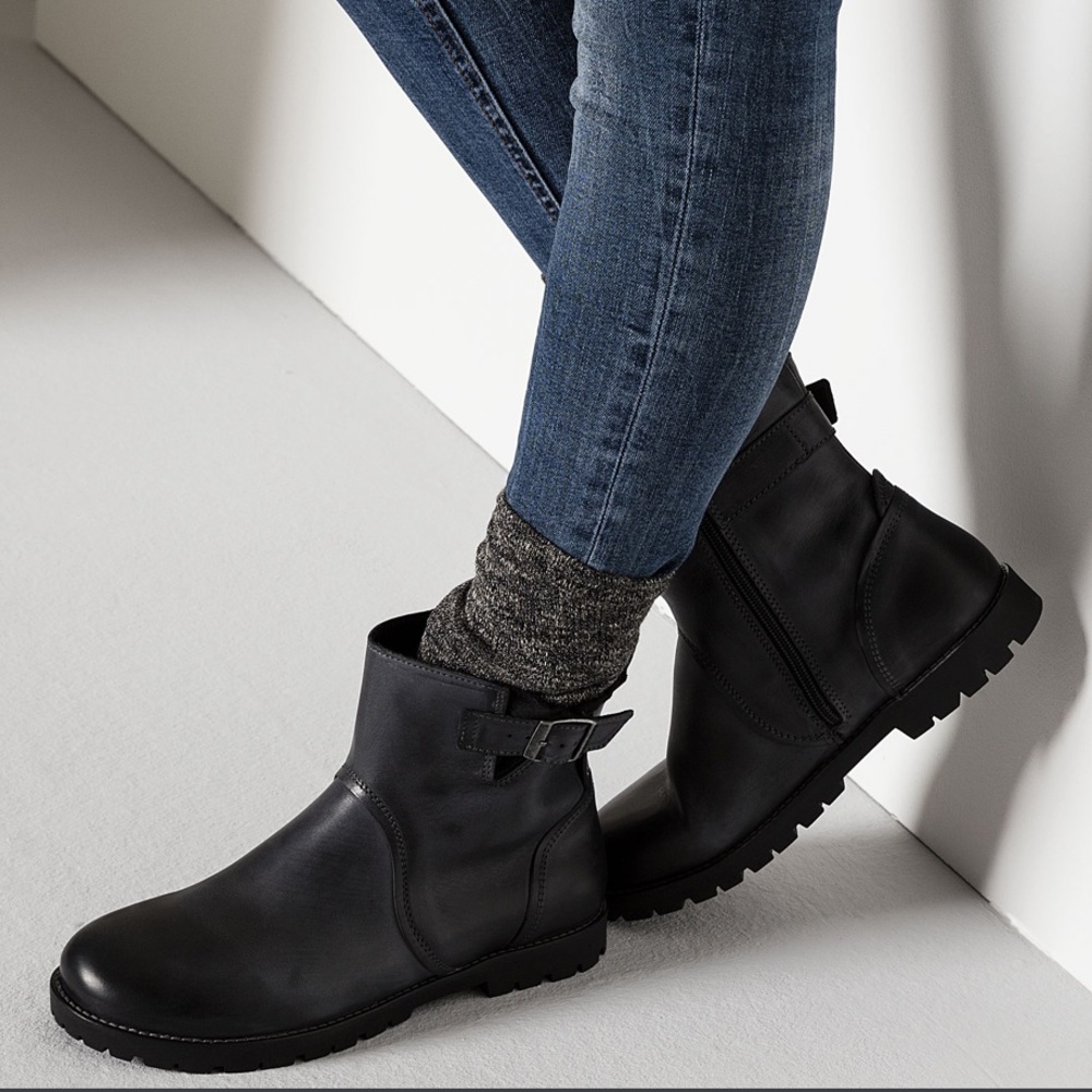 Birkenstock Womens Stowe bootie